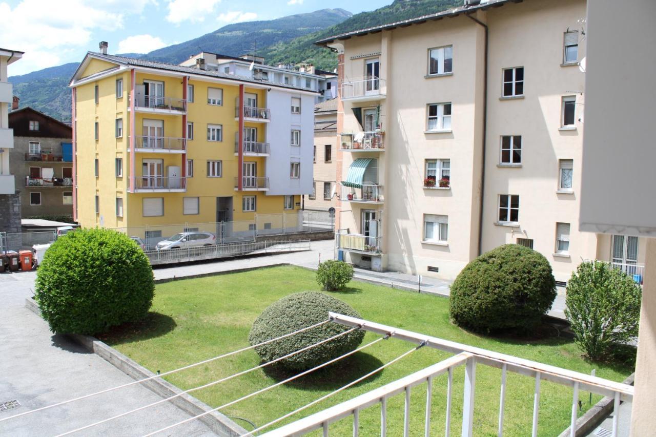 Appartamento L'Atelier Du Temps - Casa Gilitos Aosta Esterno foto